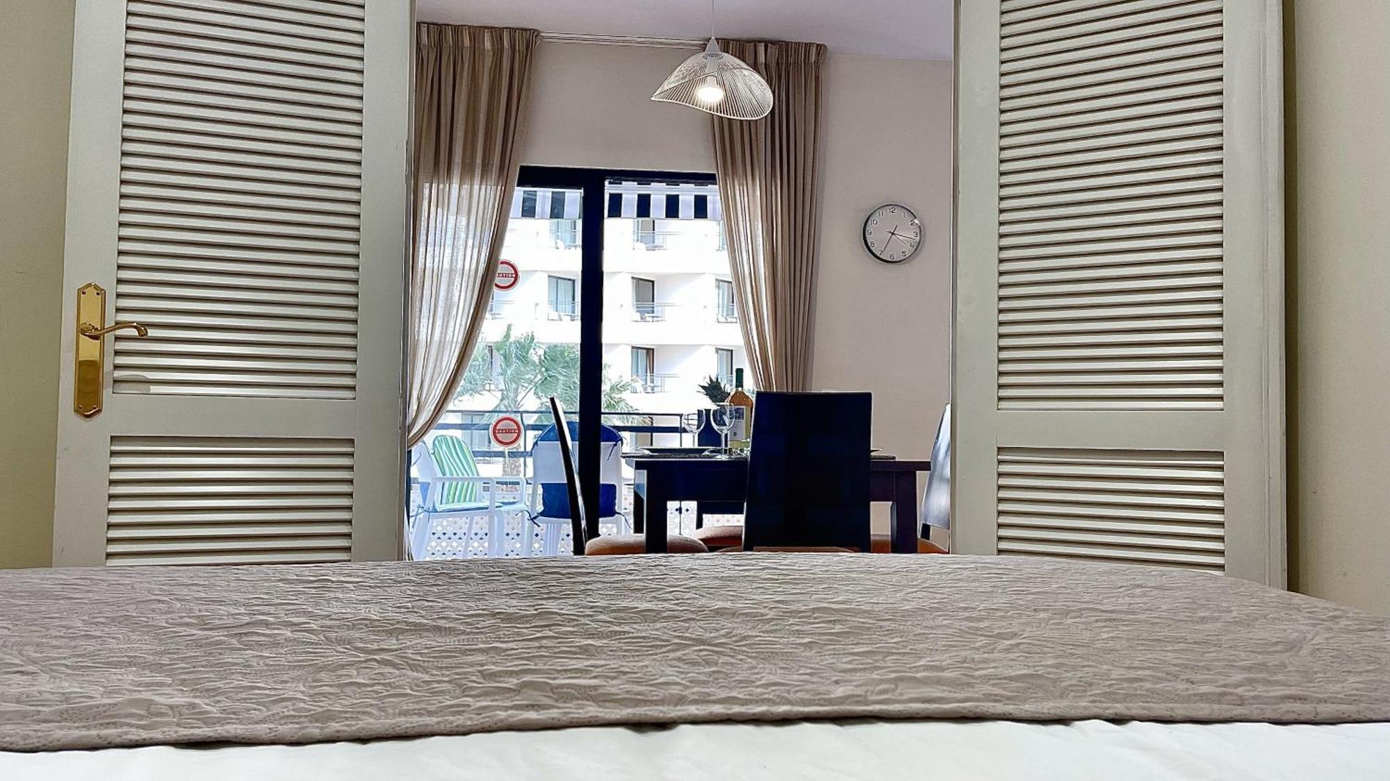 Beachfront 1Br Apartment In Center Of Marbella! Esterno foto